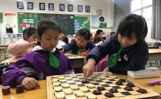 解決接孩子“最后一公里”問題，延到6點的晚托班效果如何？