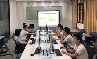 芯片工作室、乒乓球機器人，“AI+教育”應(yīng)用場景在滬投用