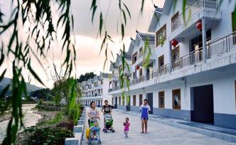 國務院扶貧辦主任劉永富：將開展脫貧人口“回頭看”