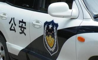 长沙警方通报：女子深夜遭陌生男子持锐器捅伤，专案组正调查