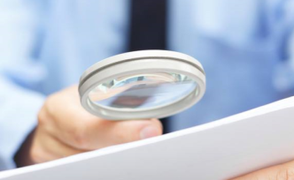 新華社調(diào)查職校學(xué)生實(shí)習(xí)亂象：專(zhuān)業(yè)不限，企業(yè)支付管理費(fèi)