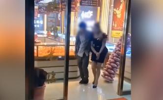 深圳：24歲男子持刀劫持金店店員