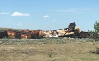 加拿大脱轨货运列车泄露化学物质是苯乙烯，已基本得到控制