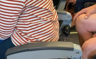 廉航無靠背座椅？易捷航空：沒人坐