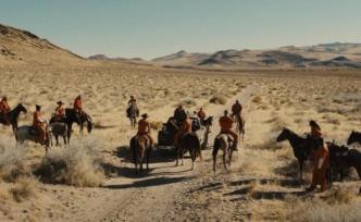 睡不著丨《野馬》：人與馬，兩頭困獸