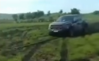 碾压锡林郭勒草原企业主动归案，挑衅视频拍摄者被开除