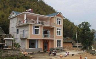 海南墾區(qū)建房不得對外銷售或轉(zhuǎn)讓，嚴(yán)格執(zhí)行“一戶一宅”