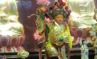 這位可愛的男孩子，為什么在潮州廣受喜愛？