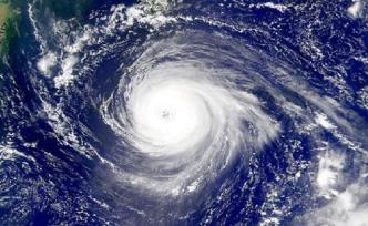 一分鐘科普 | 臺風眼是如何形成的？