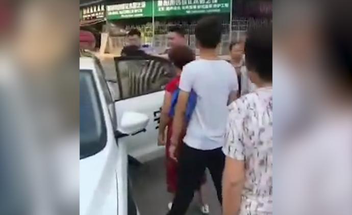 28歲女子哄騙男童到出租屋后“搶奪”