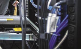 一“官宣”系統(tǒng)就崩潰？微博宕機是無能為力還是有意不為