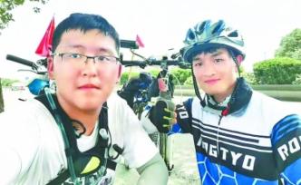 武漢少年25天騎行1400公里：體驗生活艱辛，與父親和解