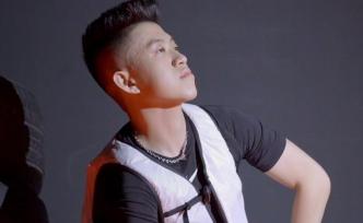 Rich Brian：20歲黃色面孔何以征服美國50州