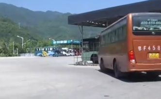 湖北即將告別長途客車：10年數(shù)量銳減七成多