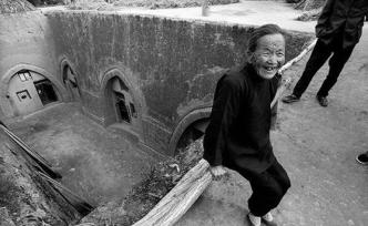 胡國(guó)慶：窯洞里的百姓