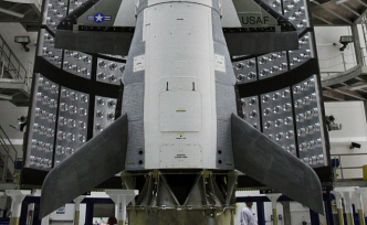 X-37B連續(xù)留軌717天破紀(jì)錄，神秘用途引廣泛猜測(cè)