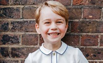 美國(guó)女主持嘲笑英國(guó)喬治王子學(xué)芭蕾，被批后公開道歉