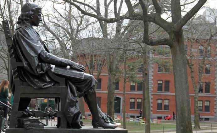 朋友发反美言论,哈佛新生入境美国遭遣返