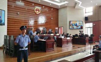 四川一男子拉拽公交司機引發(fā)車禍致7人受傷，獲刑五年六個月