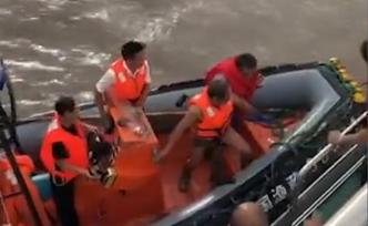 舟山一運(yùn)輸船為救人觸礁沉沒(méi)，2人遇難