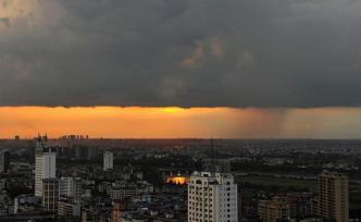 臺(tái)風(fēng)黃色預(yù)警發(fā)布：受“玲玲”影響，浙江山東局地有暴雨