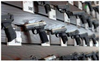 继沃尔玛后，美国药妆连锁品牌CVS和沃尔格林加入禁枪行列