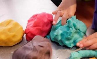 16款軟泥玩具被檢出了硼元素，兒童安全誰(shuí)保障？