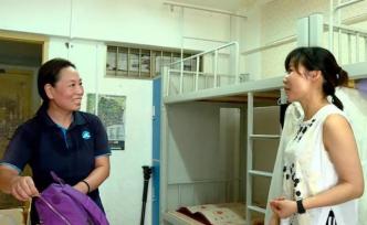 宿管阿姨去廣西大學(xué)報(bào)到：文學(xué)院研究生
