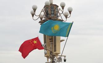 中華人民共和國(guó)和哈薩克斯坦共和國(guó)聯(lián)合聲明（全文）