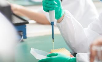 中國科學家完成首例基因編輯干細胞治療艾滋病和白血病患者