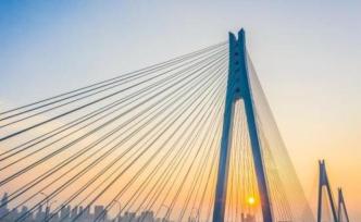 交通行業(yè)打造靚麗中國(guó)名片：高鐵、港口數(shù)量等均位居世界第一