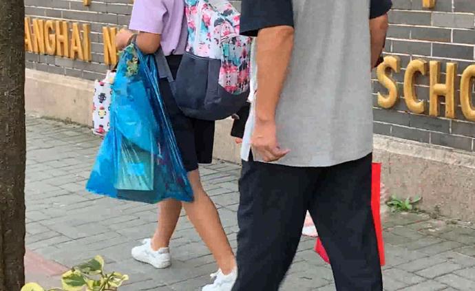 教師節(jié)家長該送禮嗎？學(xué)生：不如好好學(xué)