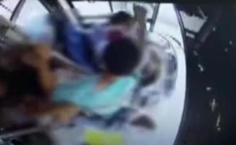 南京警方：“捶公交司機32拳”男子持精神殘疾證，送醫(yī)鑒定