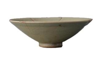 龍泉青瓷博物館館藏青瓷來滬，勾勒龍泉窯發(fā)展脈絡(luò)