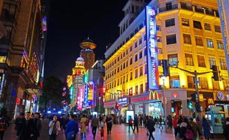 上海南京路步行街開街20年，不變的是創(chuàng)新的步伐從未停歇