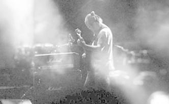 竇唯渡劫成功，他的專輯不再給我們凡人聽了