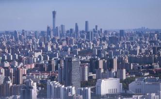 北京二手房不少被貼上“甩賣”標(biāo)簽，購房者觀望情緒濃厚