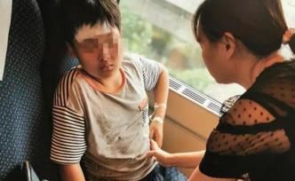 咸豐男孩火車上發(fā)病被一醫(yī)生“截”下?lián)尵龋h委書記深夜留言