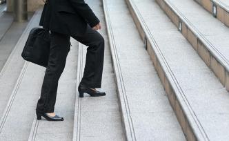 國新辦發(fā)表《新中國70年婦女事業(yè)的發(fā)展與進步》白皮書