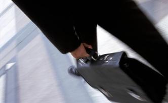 安徽省合肥市拟破格提拔一名基层工作经历不满两年的干部