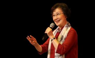 上海文學藝術獎｜張靜嫻：藝術創(chuàng)作要小心翼翼不停步