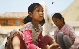 走進(jìn)俄亞大村，四川大山里的納西古寨