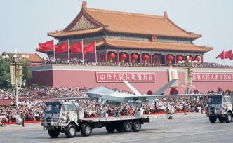 國(guó)慶閱兵：在國(guó)家大典上感受自豪與驕傲