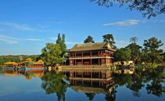 182家A级景区被摘牌、降级或警告，网友：是该好好整治了