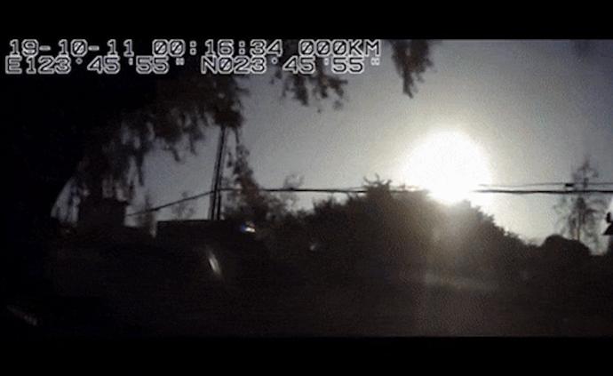 多地網(wǎng)友目擊隕石，專家：落點還待確定