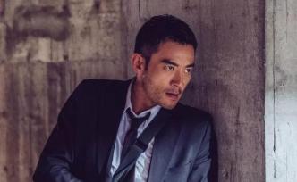 李光潔：我的17歲呼嘯而過，青春不代表任何