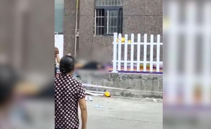 精神病史女子小區(qū)墜樓砸中人，雙雙身亡