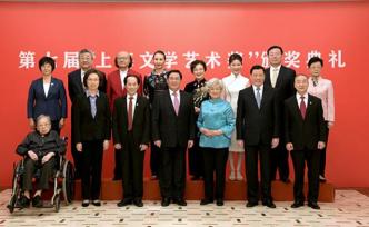 這10人獲評上海文學藝術界最高榮譽！李強應勇為他們頒獎