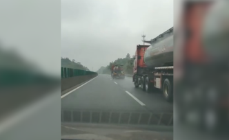 ?；奋嚮ハ喽窔?公里，群眾拍視頻舉報