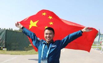 再添一金！中國隊摘得空軍五項飛行比賽金牌